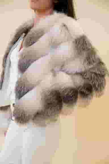 Haina Dama Gizell - Blana Naturala Vulpe Alb-2