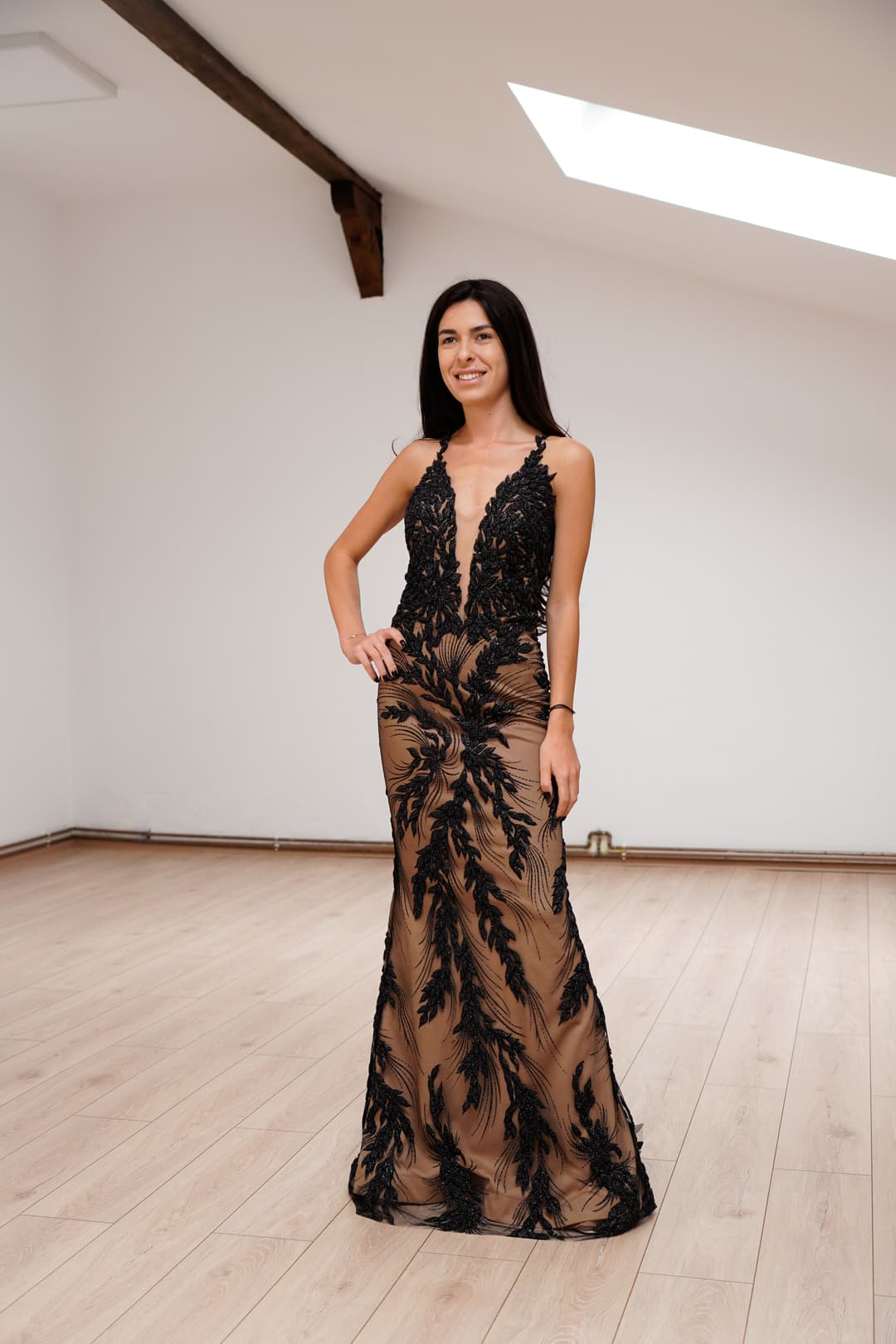 Gizell - Rochie de Seara Neagra cu Spatele Gol Gizell