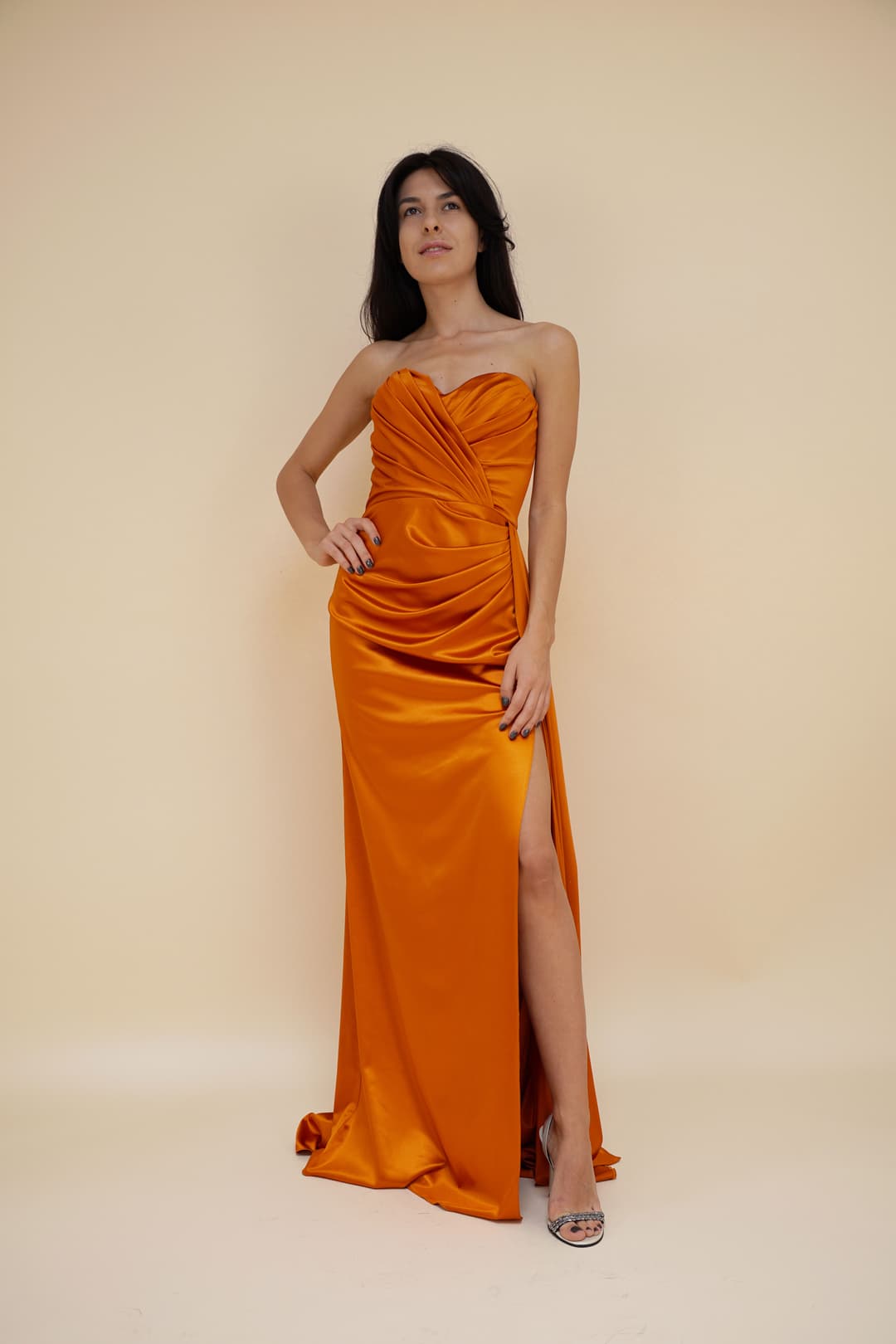 Gizell - Rochie de Seara Lunga Portocalie cu Crapatura Gizell