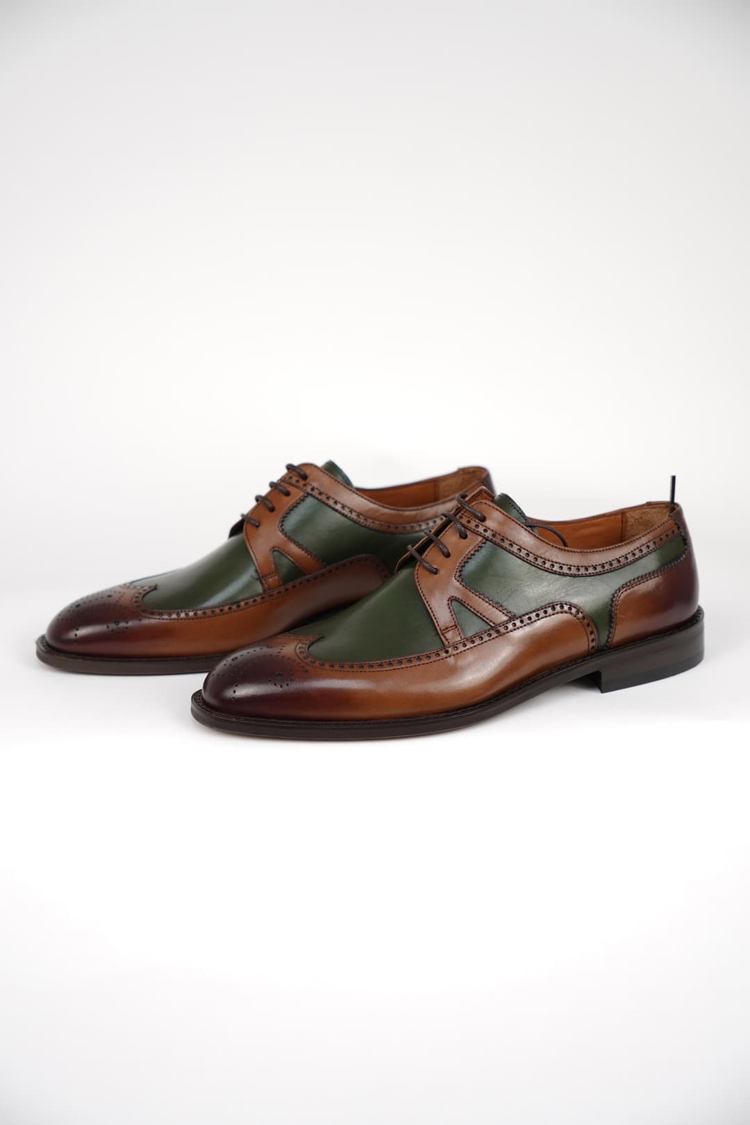 Gizell - Pantofi Barbati Coniac cu Verde Matteo Giuliani 