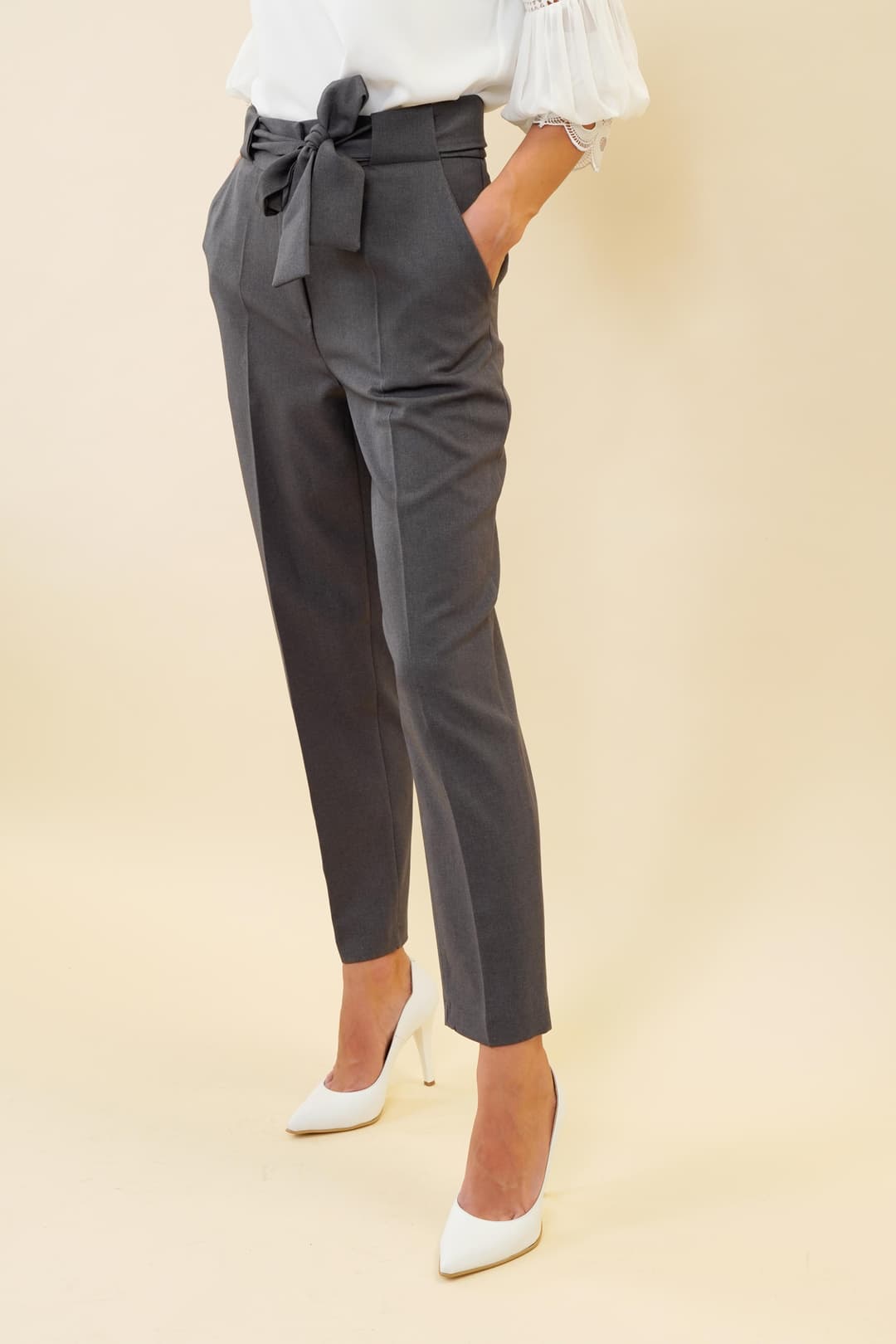 Gizell - Pantaloni Dama Gri cu Curea Gizell